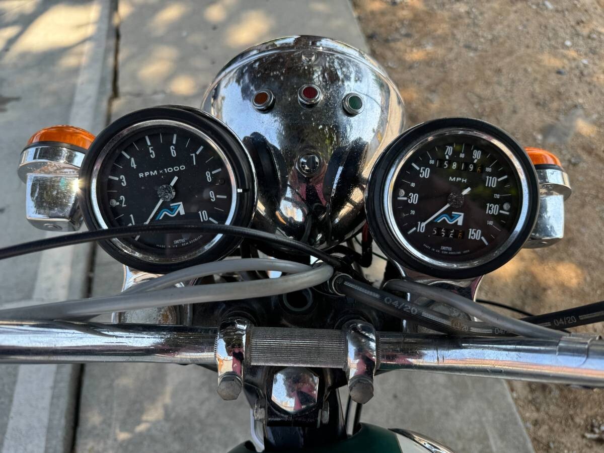 Triumph-Tiger-1977-9