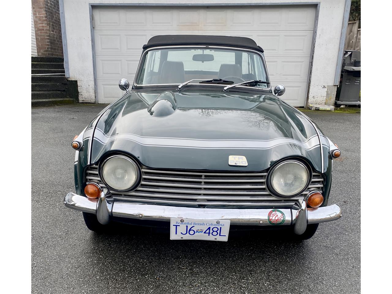 Triumph-Tr250-1968-Green-Tan-1
