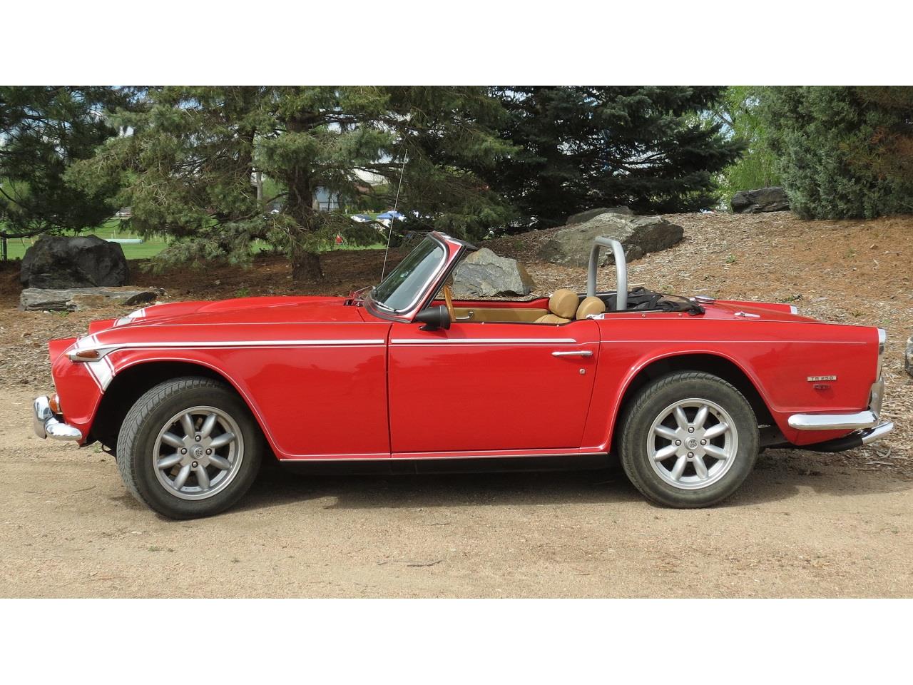 Triumph-Tr250-1968-red-tan-17