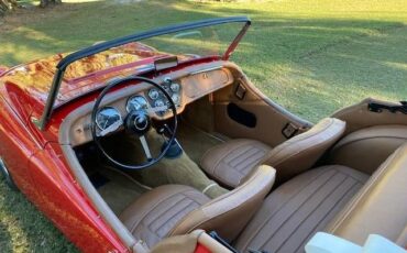 Triumph-Tr3a-1959-RedTan-Top-3