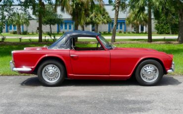 Triumph-Tr4-1964-Red-Black-1