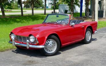 Triumph-Tr4-1964-Red-Black-7