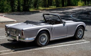 Triumph-Tr4-1965-Granite-Gray-Black-1