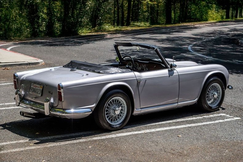 Triumph-Tr4-1965-Granite-Gray-Black-1