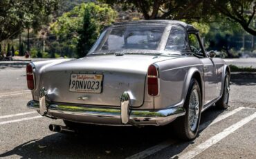Triumph-Tr4-1965-Granite-Gray-Black-26