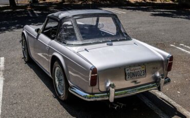 Triumph-Tr4-1965-Granite-Gray-Black-31