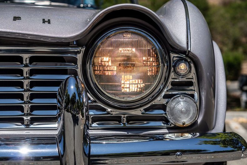 Triumph-Tr4-1965-Granite-Gray-Black-41
