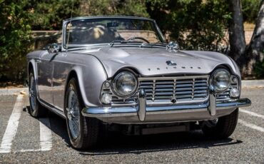 Triumph-Tr4-1965-Granite-Gray-Black-47
