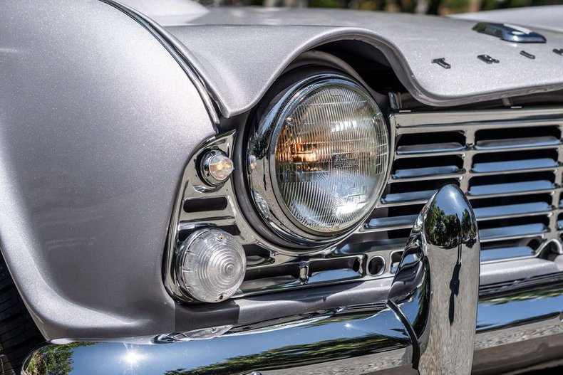 Triumph-Tr4-1965-Granite-Gray-Black-49