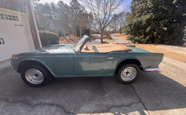 Triumph-Tr4a-1966-Green-Biscuit-11