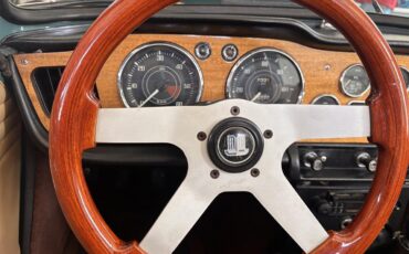 Triumph-Tr4a-1966-Green-Biscuit-14