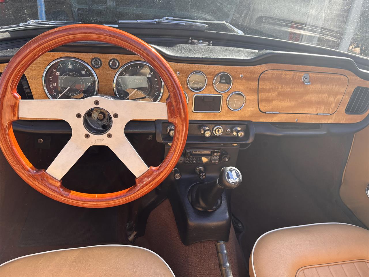 Triumph-Tr4a-1966-Green-Biscuit-17