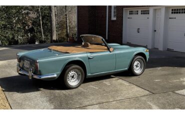 Triumph-Tr4a-1966-Green-Biscuit-5