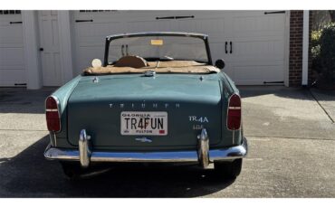 Triumph-Tr4a-1966-Green-Biscuit-7