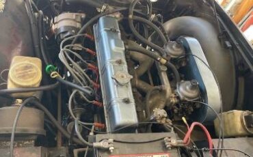 Triumph-Tr6-1972-Green-1