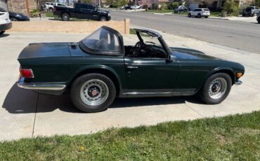 Triumph-Tr6-1972-Green-15