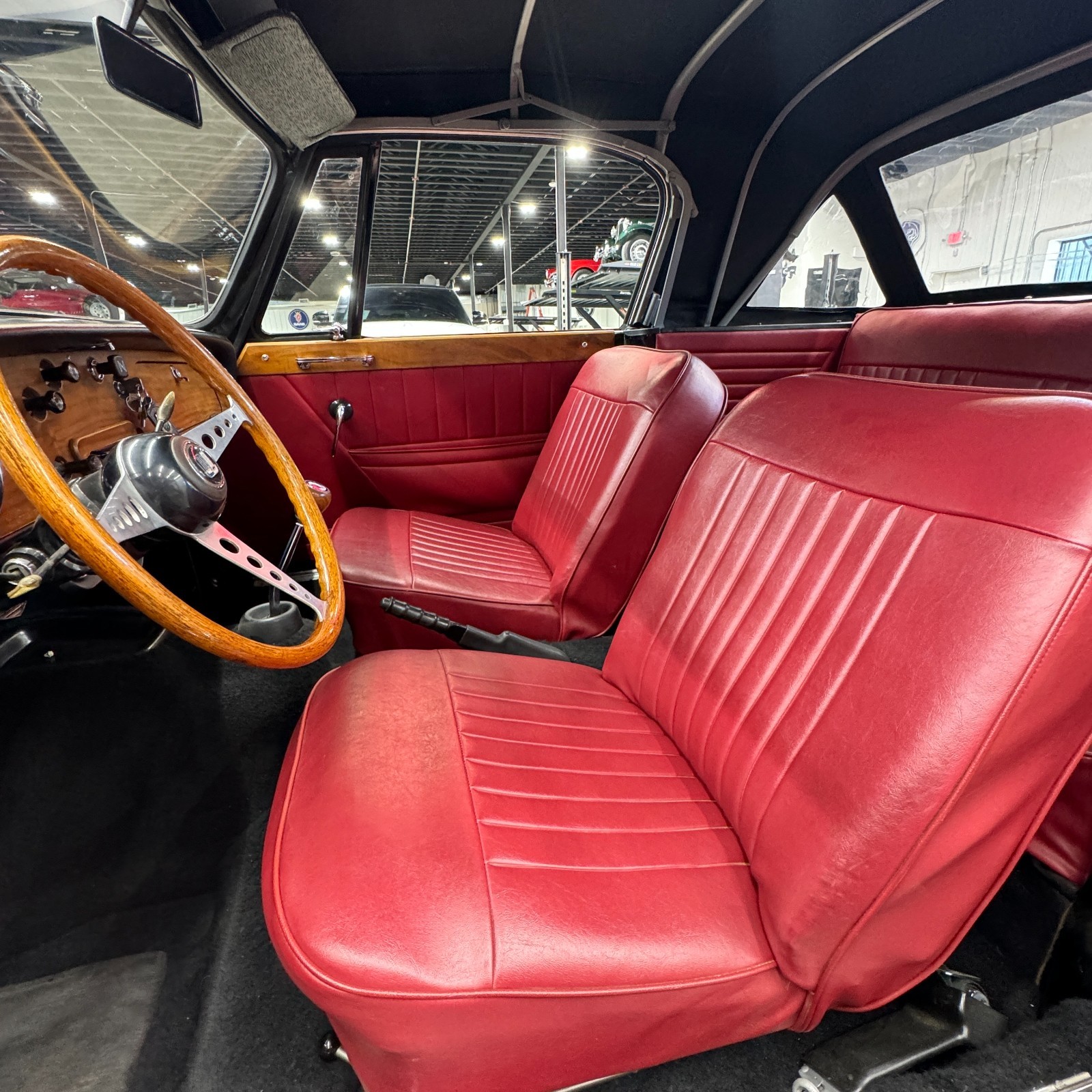 Triumph-Vitesse-1963-11