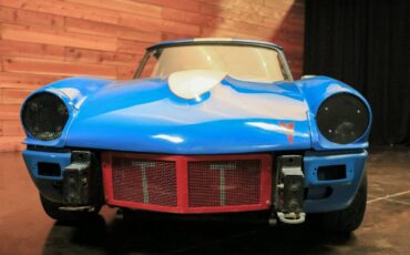 Triumph-gt6-1971-7