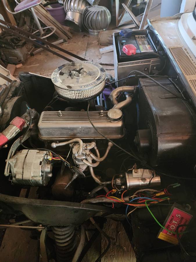 Triumph-herald-1200-1963-white-2