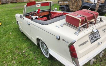 Triumph-herald-1200-1963-white-5