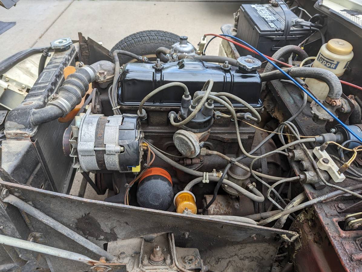 Triumph-spitfire-1500-1971-white-1
