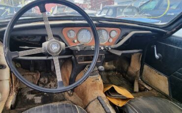 Triumph-spitfire-1967-15