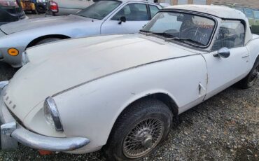 Triumph-spitfire-1967