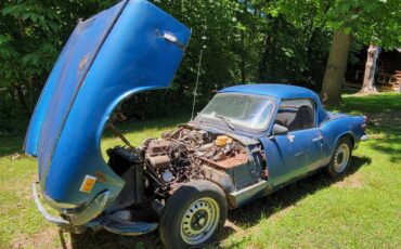 Triumph-spitfire-1970-blue-2