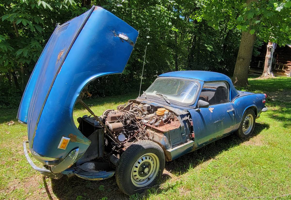 Triumph-spitfire-1970-blue-2