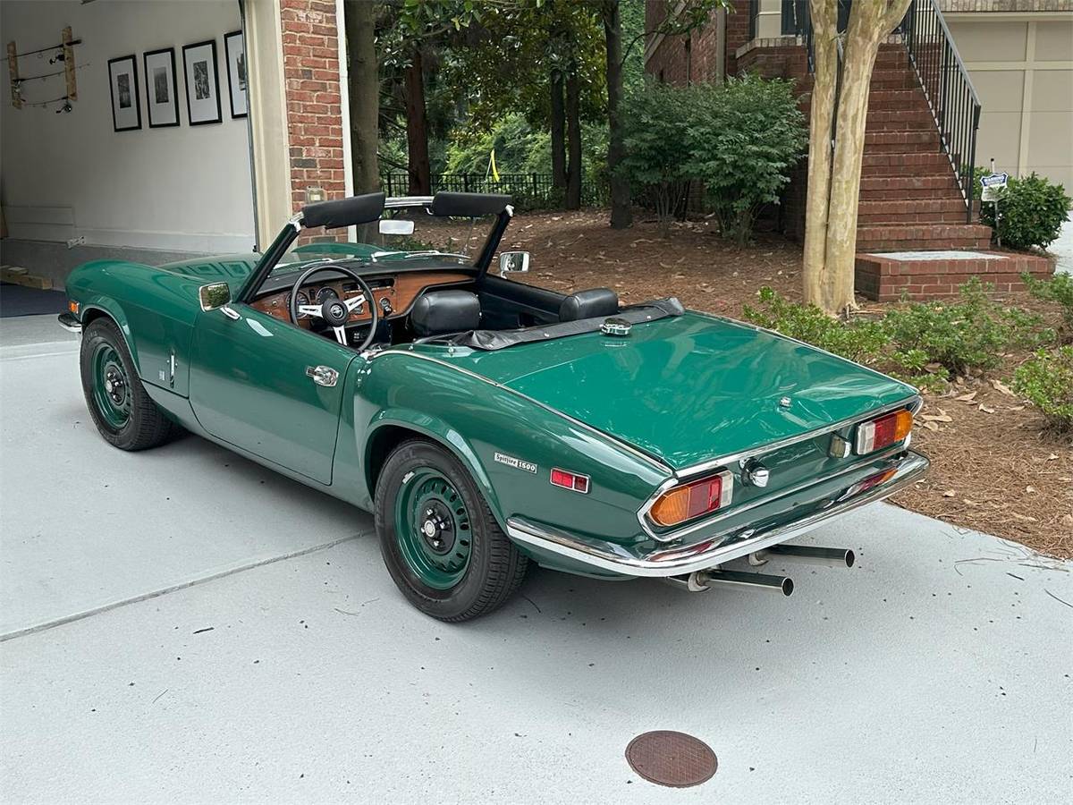 Triumph-spitfire-1972-green-4