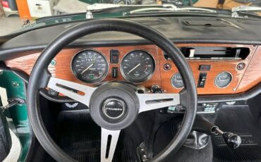 Triumph-spitfire-1972-green-9