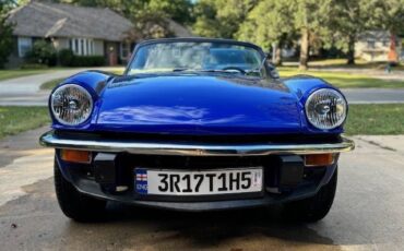 Triumph-spitfire-1974-blue-1