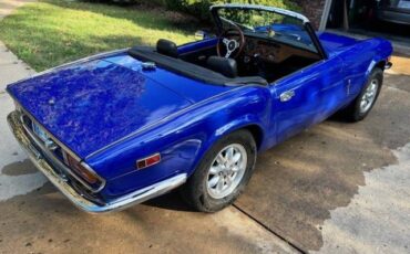 Triumph-spitfire-1974-blue-3