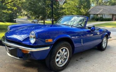Triumph-spitfire-1974-blue