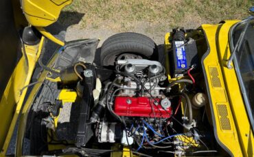Triumph-spitfire-1974-yellow-17