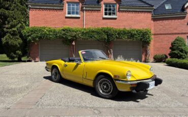 Triumph-spitfire-1974-yellow