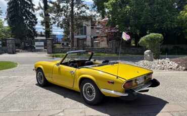 Triumph-spitfire-1974-yellow-8