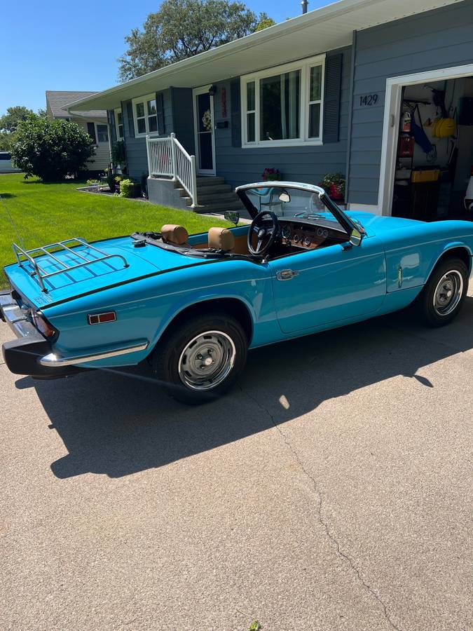 Triumph-spitfire-1976-blue-2