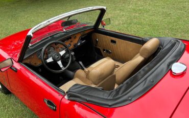 Triumph-spitfire-1977-red-13