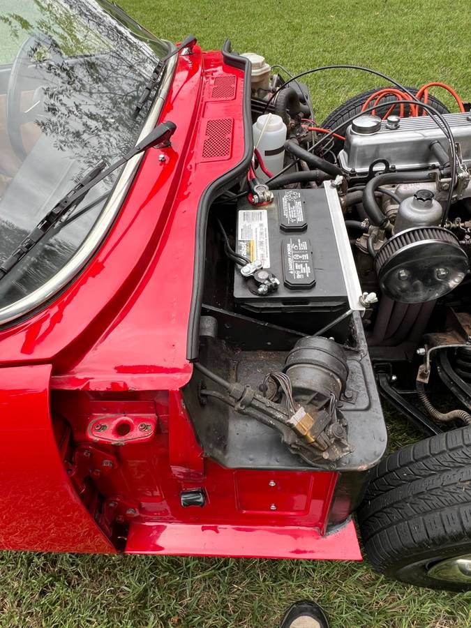 Triumph-spitfire-1977-red-14