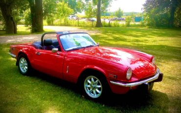 Triumph-spitfire-1977-red-4