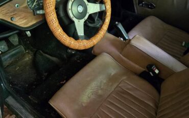 Triumph-spitfire-1978-green-3