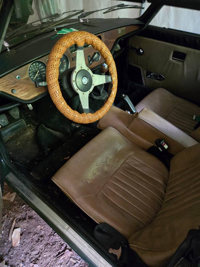 Triumph-spitfire-1978-green-3