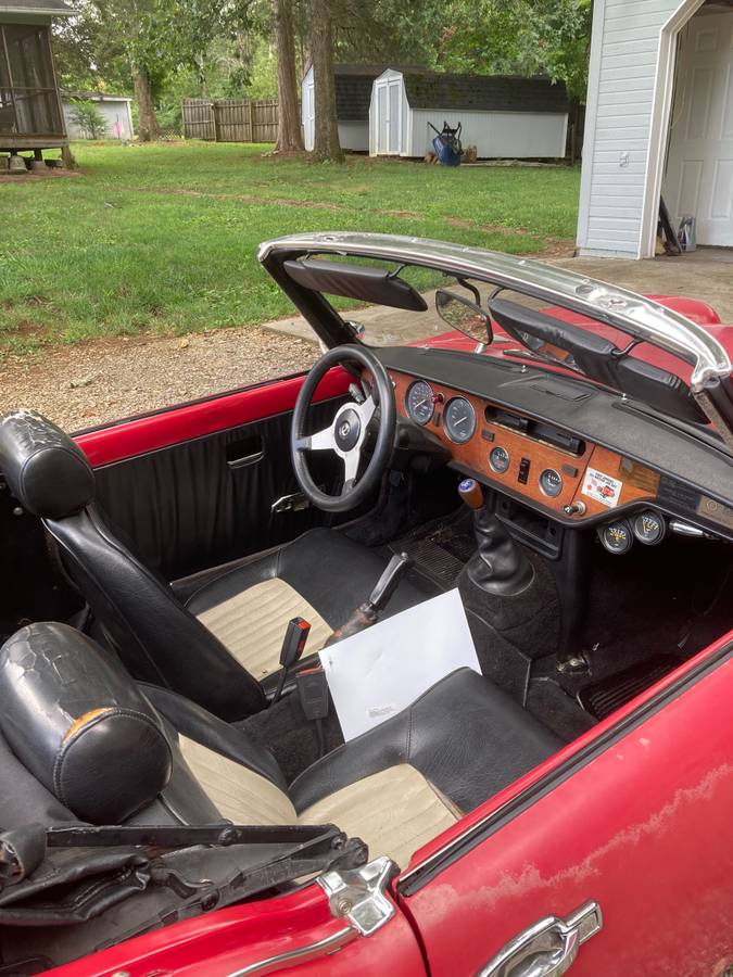 Triumph-spitfire-1978-red-5