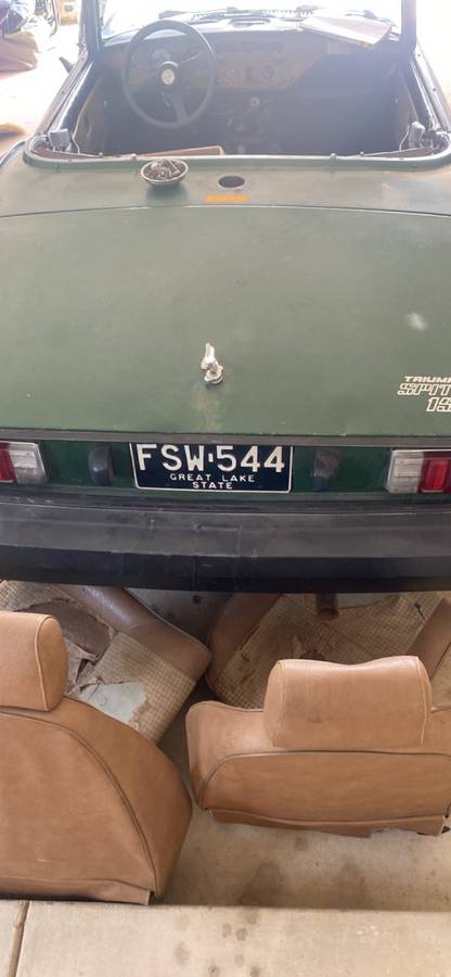Triumph-spitfire-1979-green-4