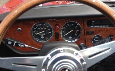 Triumph-spitfire-1979-red-5