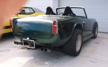 Triumph-tr-4a-1964-green-2