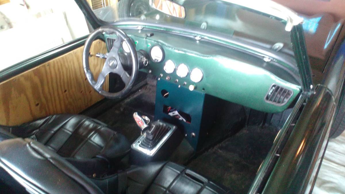 Triumph-tr-4a-1964-green