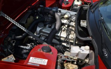 Triumph-tr-7-victory-edition-1976-red-11