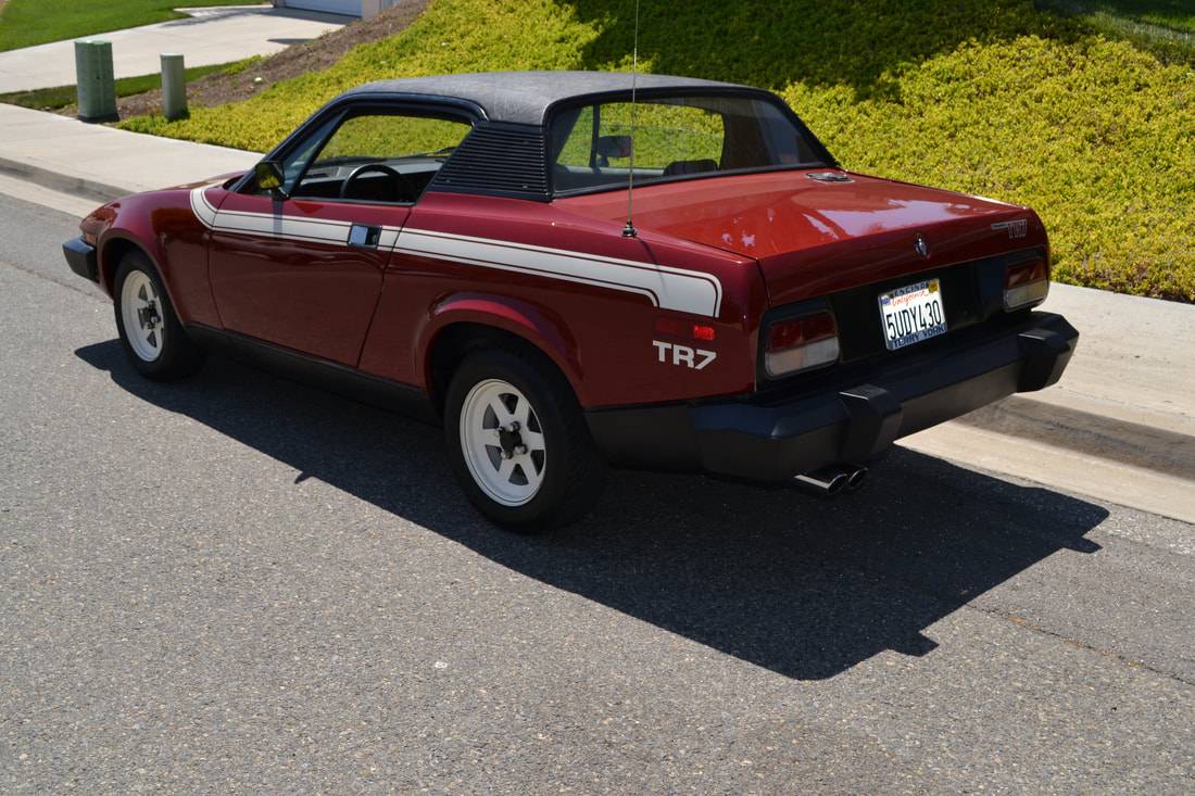Triumph-tr-7-victory-edition-1976-red-19